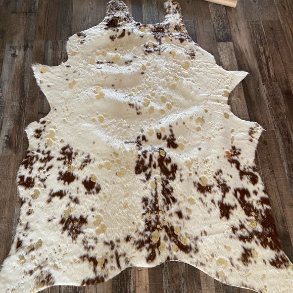 Nuloom Other - Nuloom Cowhide rug